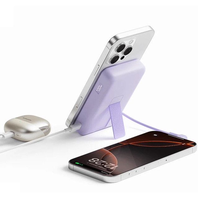 Xiaomi Magnetic Power Bank 10000mAh with Built-in Stand Purple