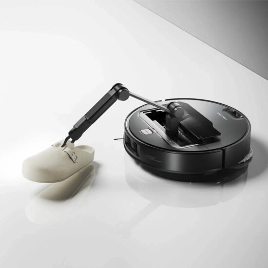 Roborock Robot Vacuum Saros Z70 Black