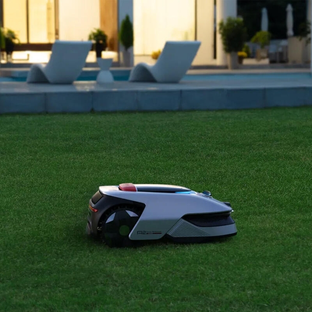 Dreame Robotic Lawn Mower A2 1200m Silver/Black