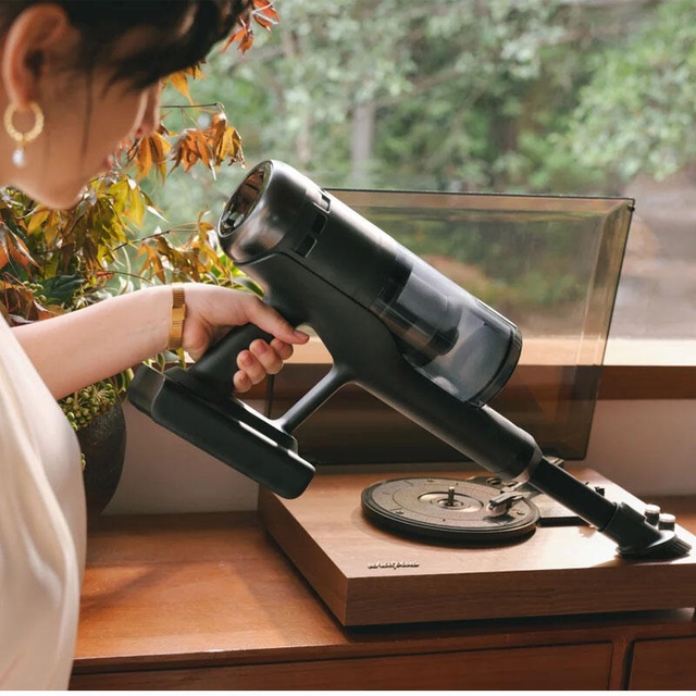 Roborock Cordless Stick VacuumCleaner H60 Hub Ultra White