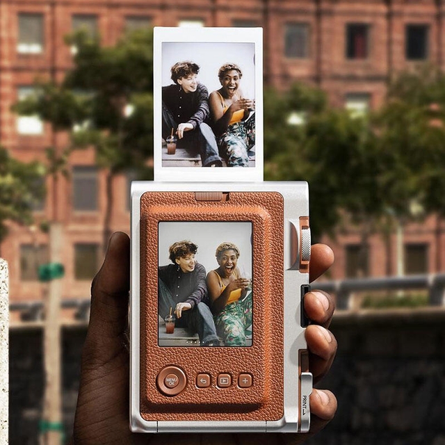 Fujifilm Instax Mini Evo Brown