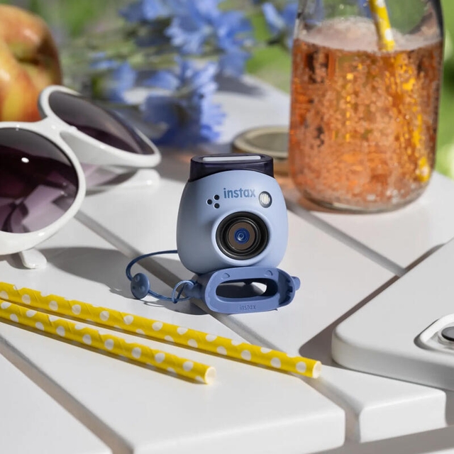 Fujifilm Instax Pal Compact Lavender Blue