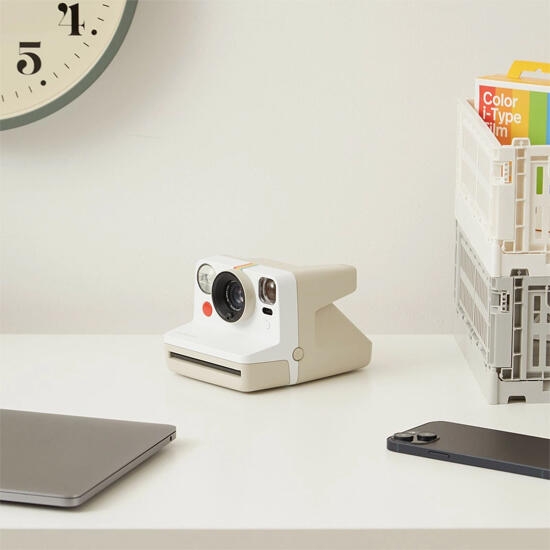 Polaroid Now Generation 3 Pebble White