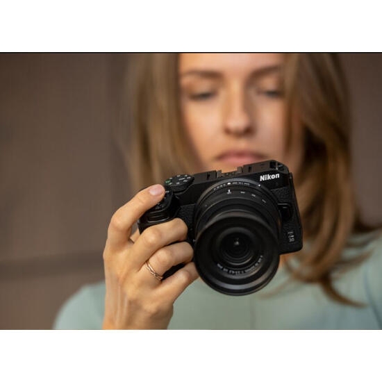 Nikon Z30 Mirrorless Camera with 16-50mm Lens Black