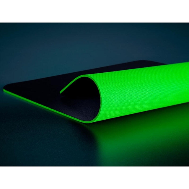 Razer Mouse Pad Gigantus V2 3XL RZ02-03330500-R3M1