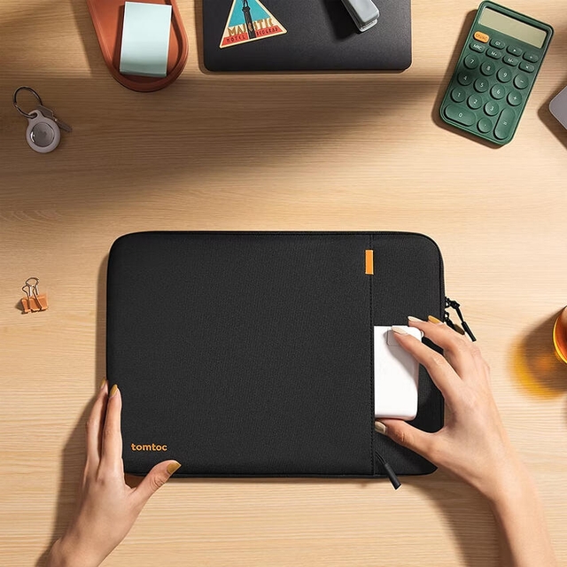 Tomtoc Defender A13 Laptop Sleeve 16 A13F3D1 Black