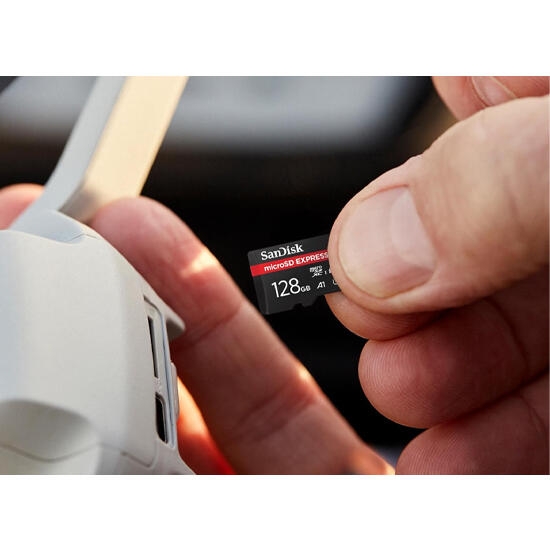 SanDisk 128GB microSD Express Card 880MB/s Class 10 SDSQXFN-128G-GN4NN