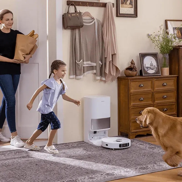 Dreame Robot Vacuum L10S Ultra White