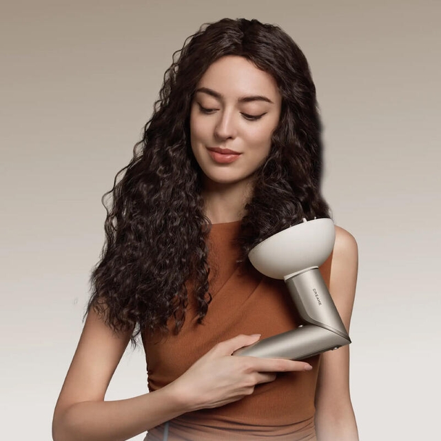 Dreame Dazzle Hair Styler Sand Gold