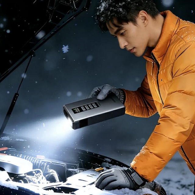 Ugreen 10000mAh Car Jump Starter Power Bank 35978 Black