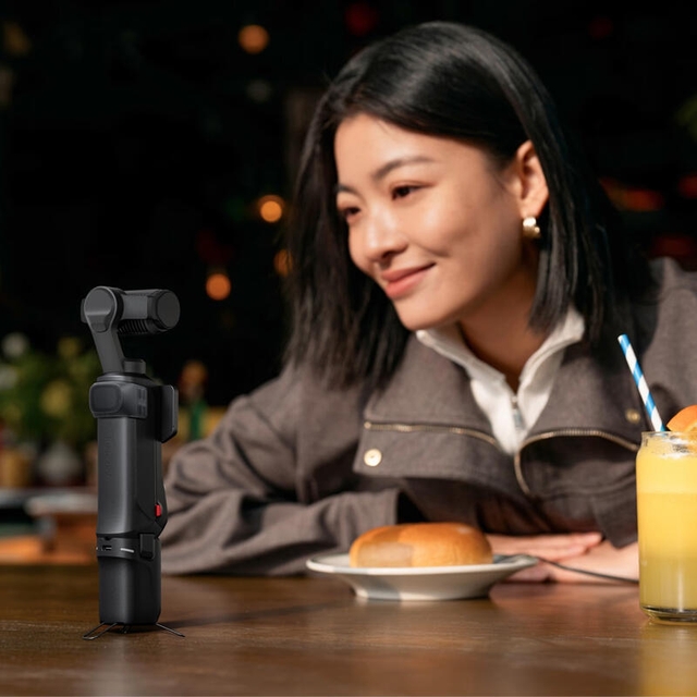 Insta360 Luna Ultra Creator Bundle Cosmic Black
