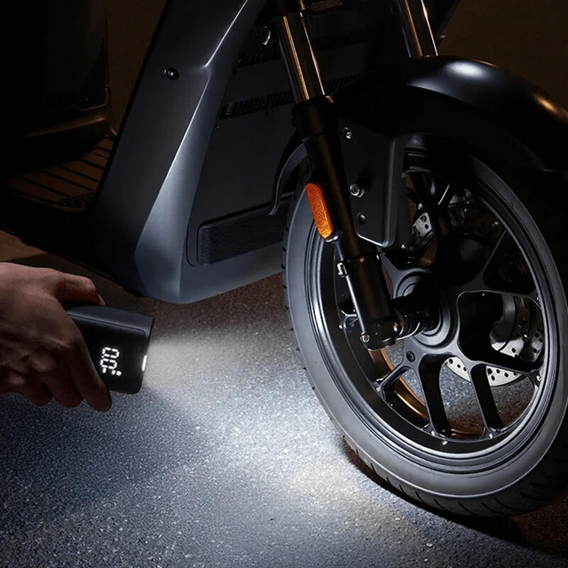 Xiaomi Mijia Compact Portable Electric Air Compressor Black