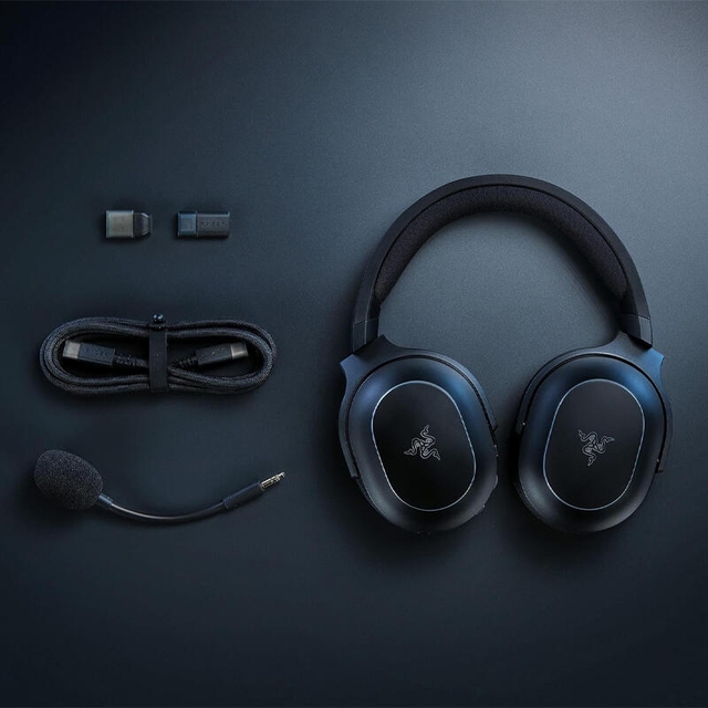 Razer Gaming Headset Barracuda X Chroma BT RZ04-05220100-R3M1 Black