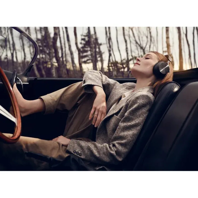 Bang & Olufsen Beoplay H95 Wireless ANC over ear headphones Chesnut