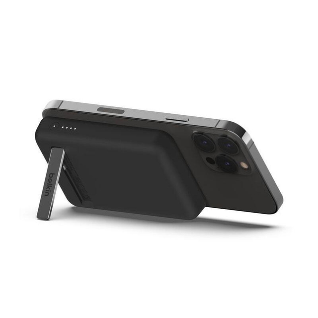 Belkin Magnetic Wireless Power Bank 5000mAh With Stand BPD004BTBK Black