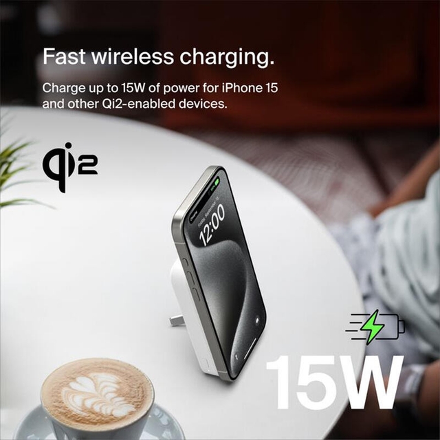 Belkin Magnetic Wireless Power Bank Qi2 15W 8000mAh With Stand BPD007BTWH White