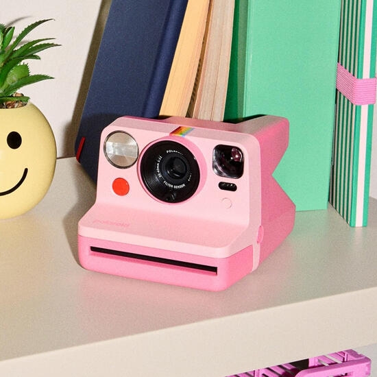 Polaroid Now Generation 3 Pink