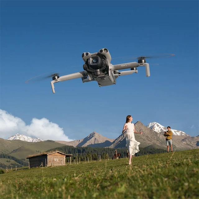 DJI Mini 5 Pro Fly More Combo DJI RC2 Grey