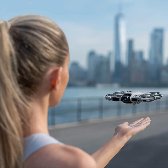 DJI Neo 2 Fly More Combo RC-N3 White